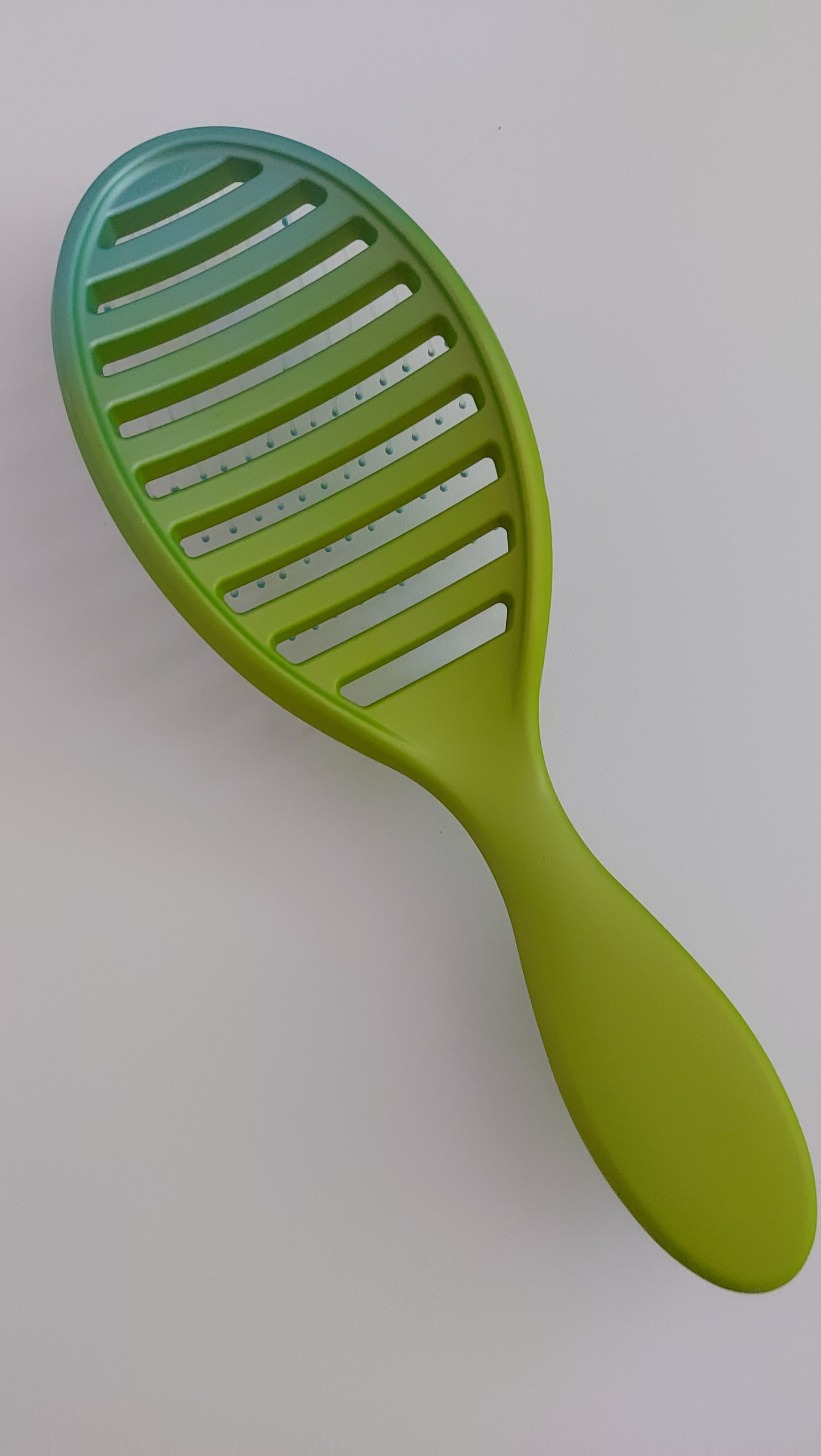 WetBrush Pro Green Speed Dry Brush & Hair Grip