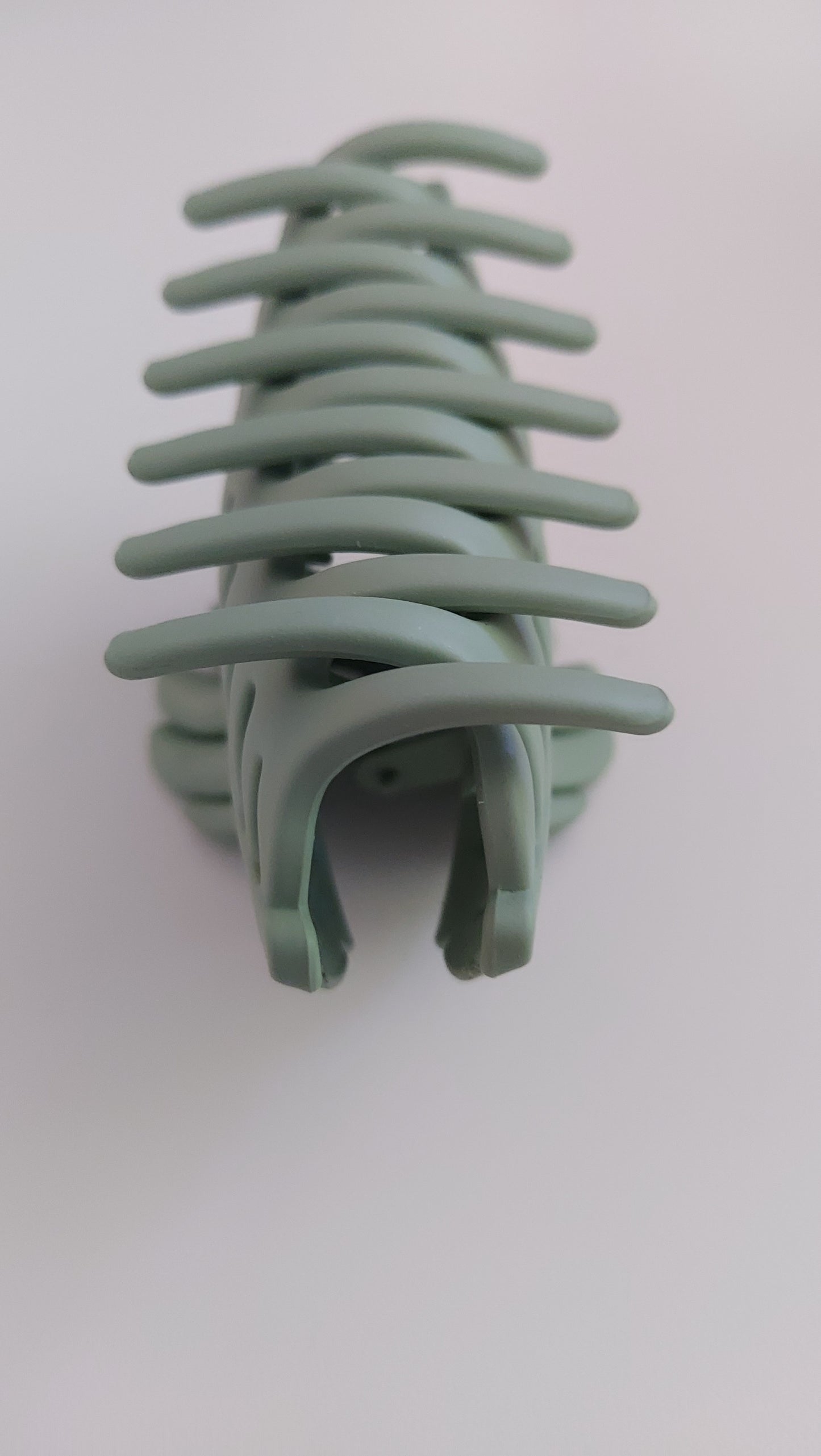 WetBrush Pro Green Speed Dry Brush & Hair Grip